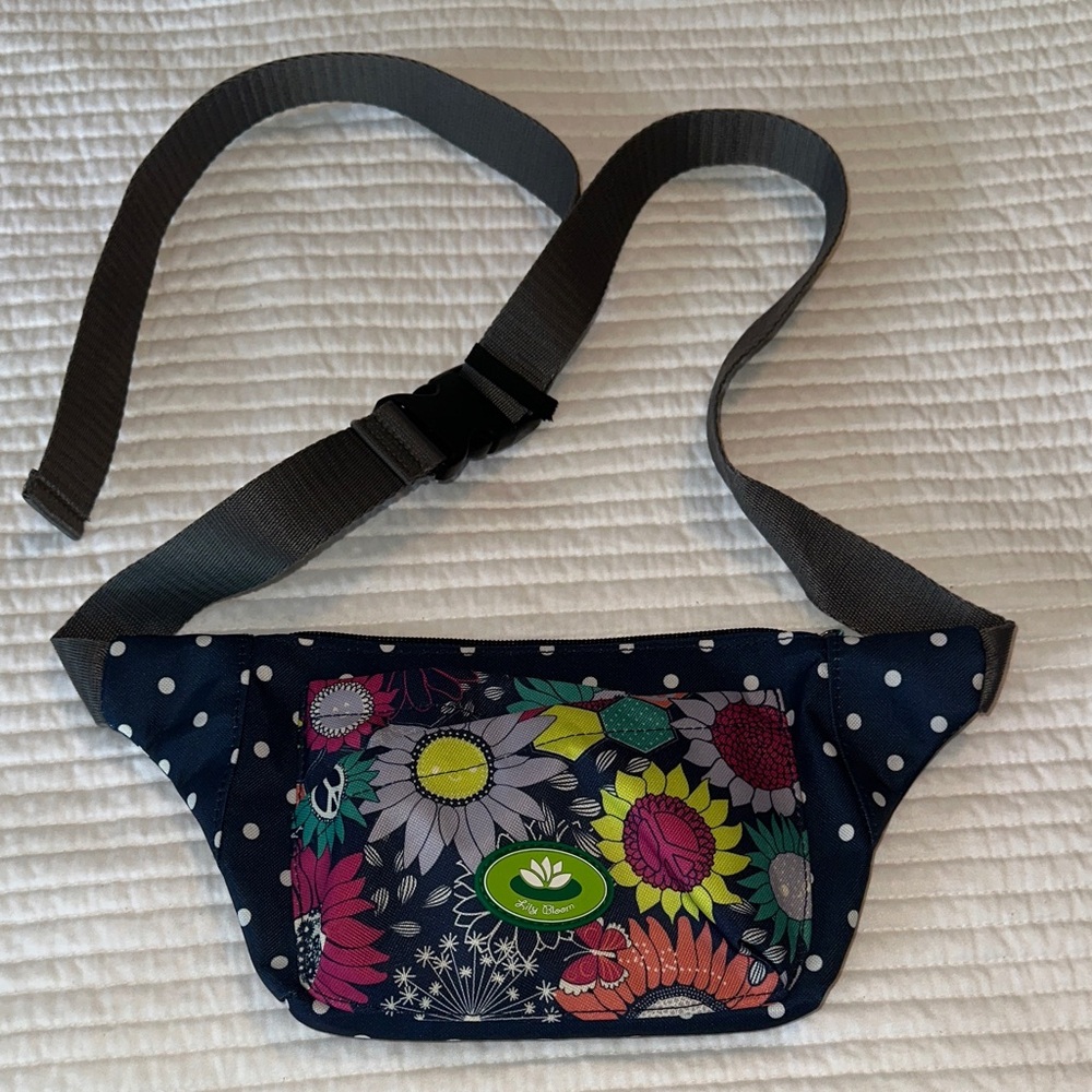 New! Lily Bloom Polka Dot Floral Belt Bag / Fanny pack